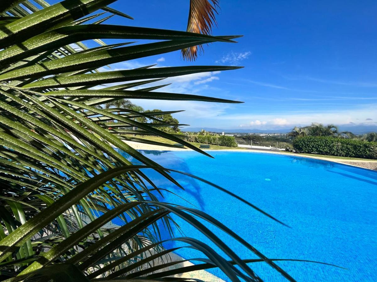 סנטה אנה Cr Mariposa Rentals Comfortable Penthouse, Ac, Pool, Gym, Tennis מראה חיצוני תמונה